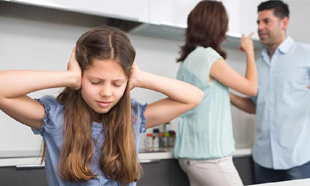 دعوای والدین بر کودکان - چطور تعارض والدین بر کودکان تاثیر می گذارد؟