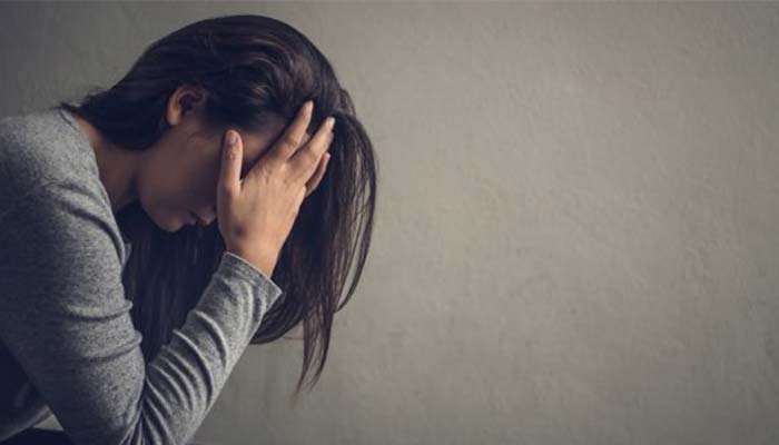 feel guilty - 5 راهکار مقابله با ترس از دست دادن با دکتر آرش رستمی